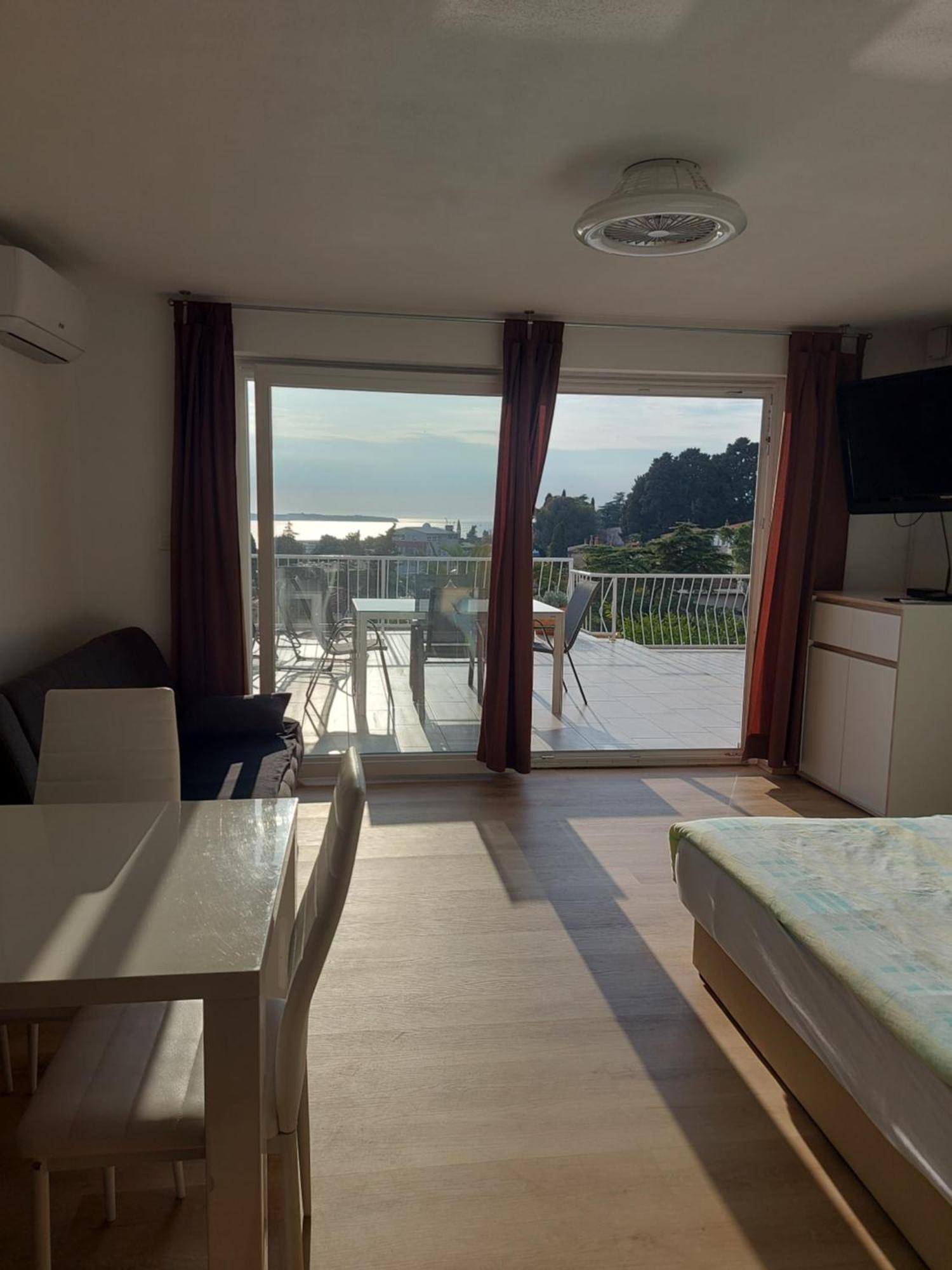 Apartment Sunny Порторож Екстериор снимка