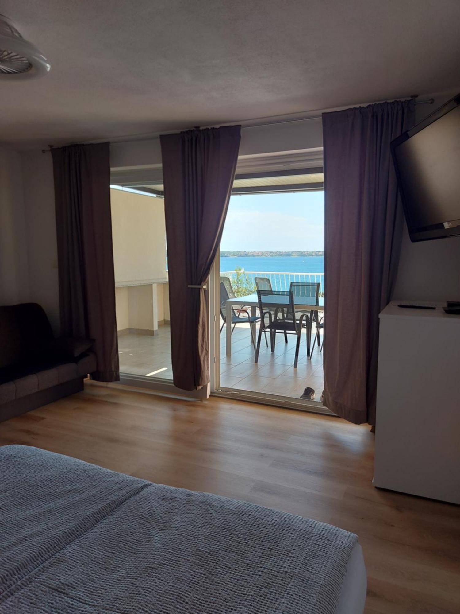 Apartment Sunny Порторож Екстериор снимка